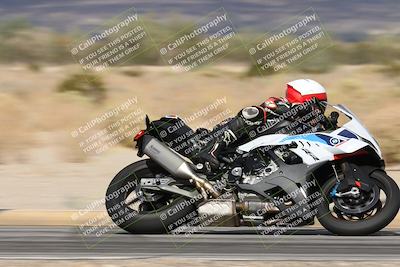 media/Nov-16-2025-Race Pace (Sun) [[8c5fa54630]]/Verified Riders/7-Turn 4 (1155am)/